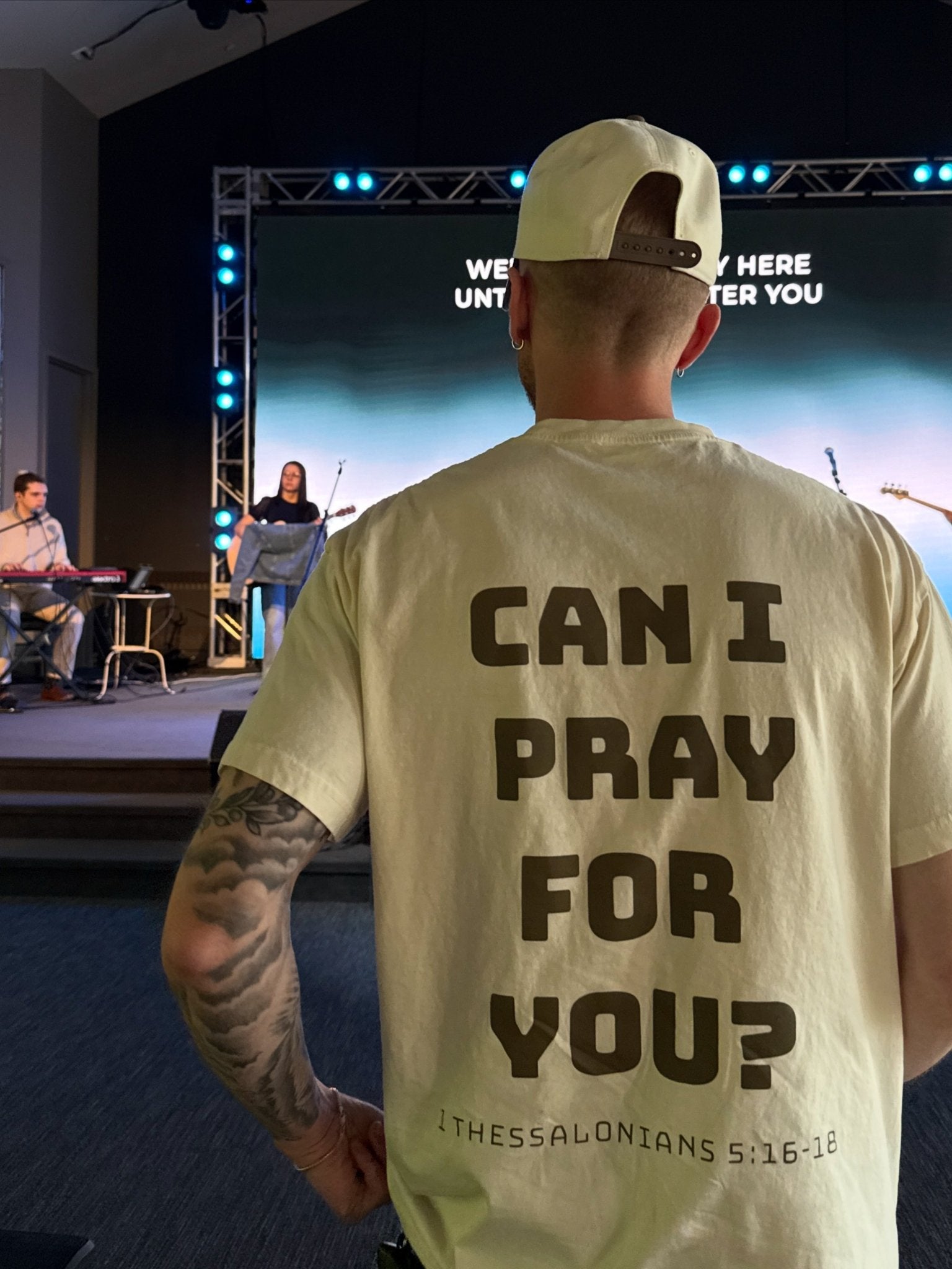 MENS Can I pray for you? Tee - Verses Culture