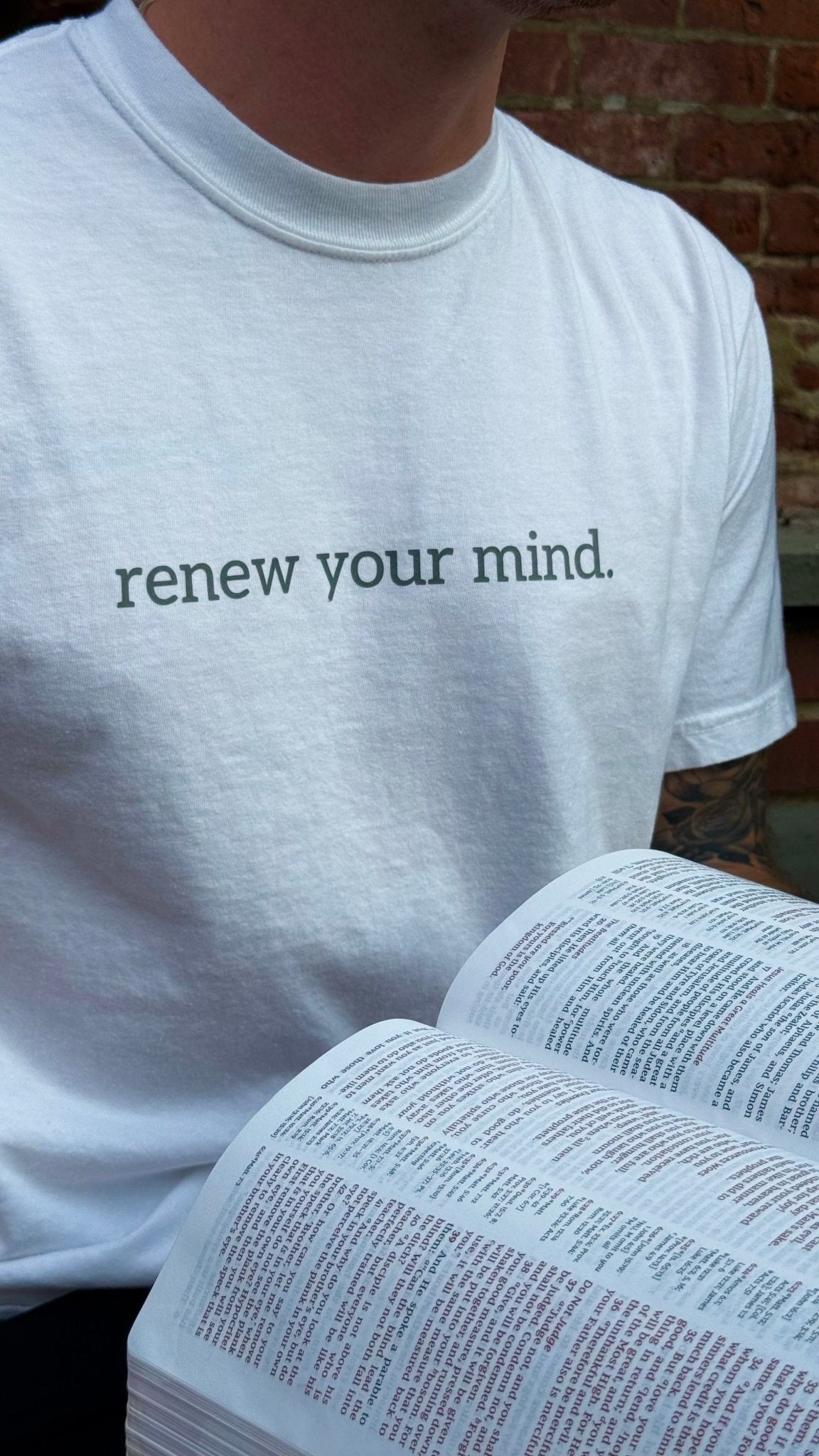 Renew your mind. Tee - Verses